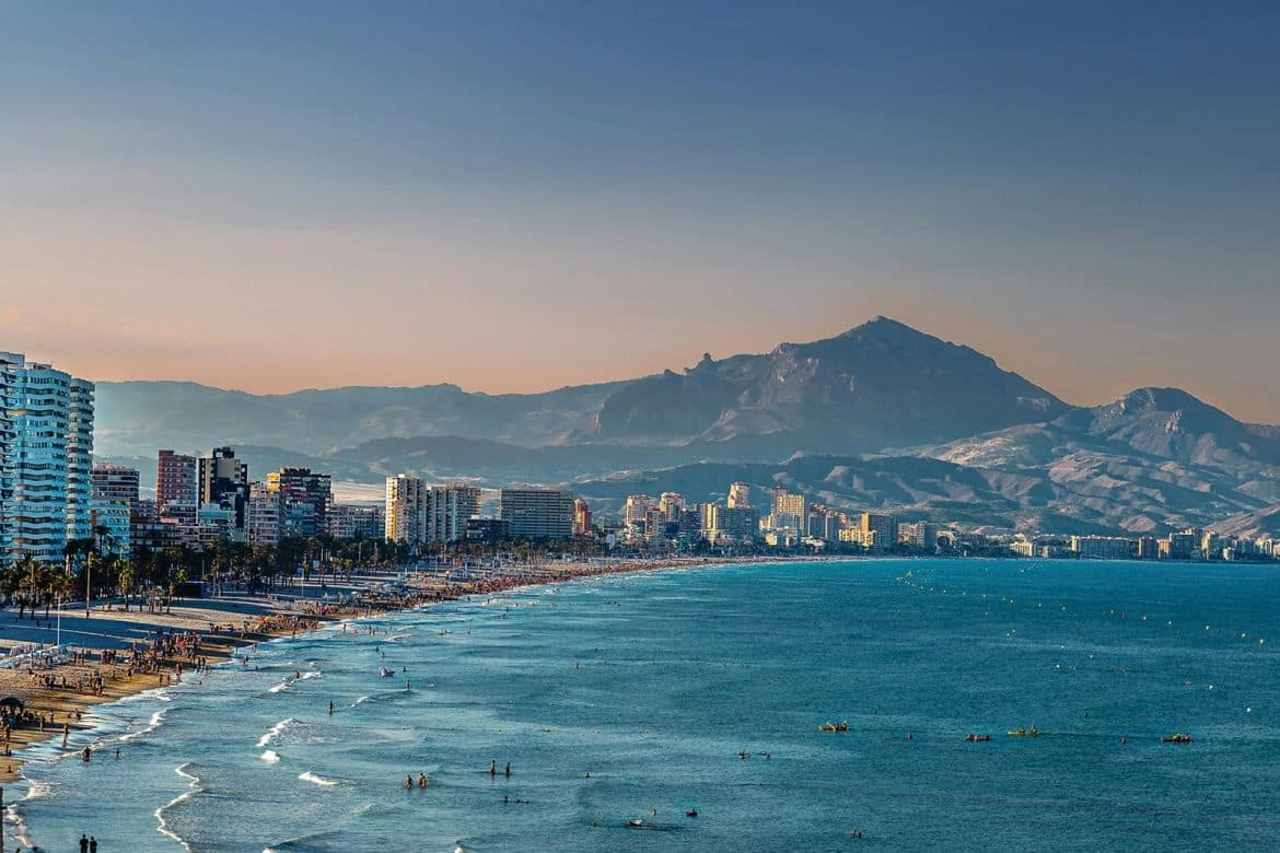 belles plages de Alicante en Espagne